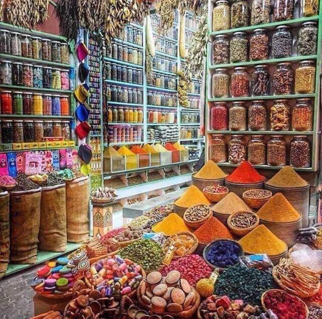 Сладости и пряности. Марокко Марракеш. Марракеш Марокко базары. Марокко рынок Марракеш. Специи рынок Марракеш.